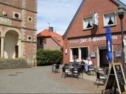 照片: zur Schlosskapelle